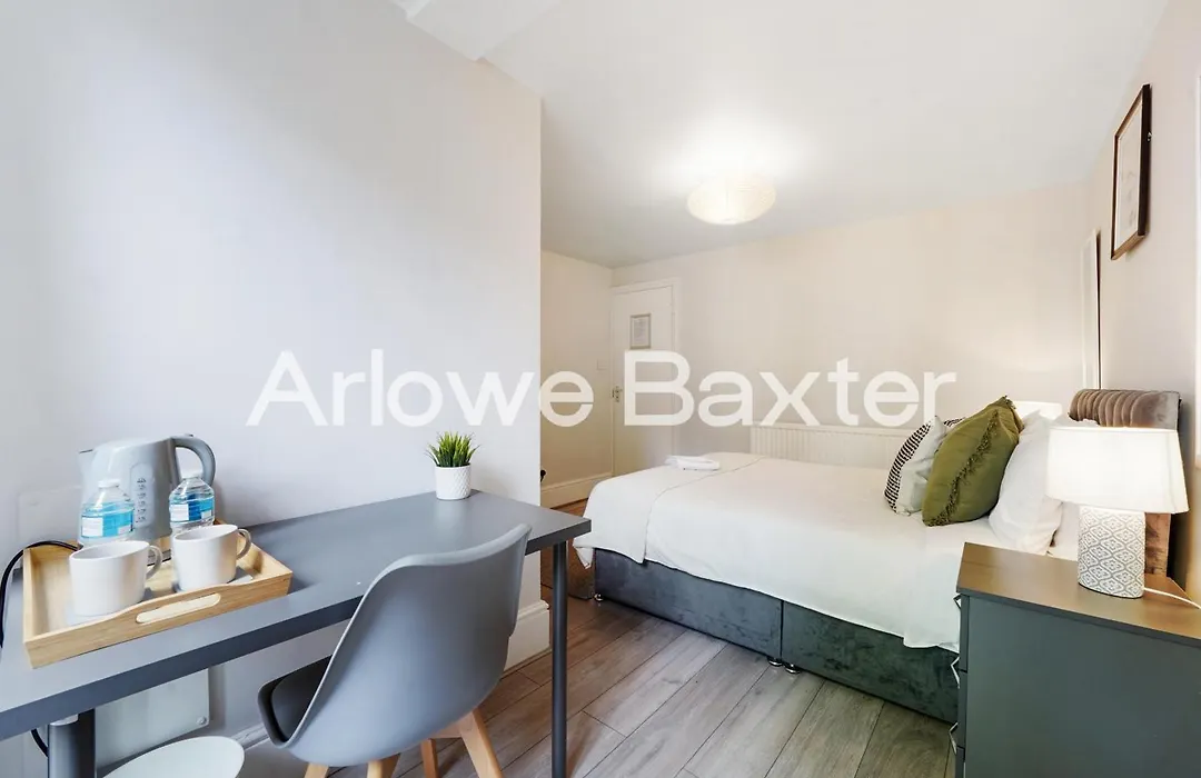 Hackney Guest Rooms-1