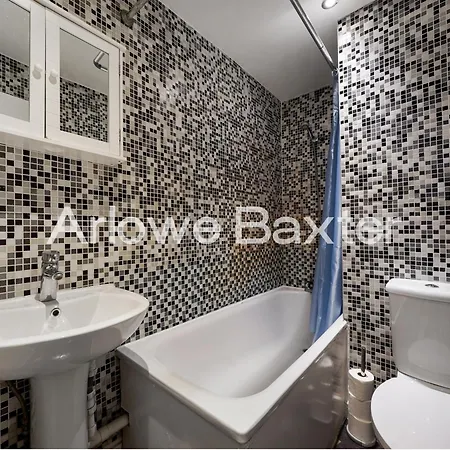 Hackney Guest Rooms-3